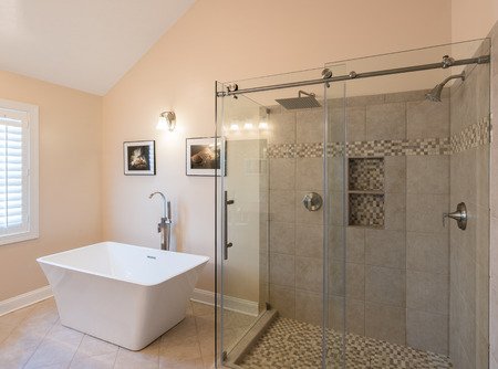 What is the Proper Height to Install a Shower Border?